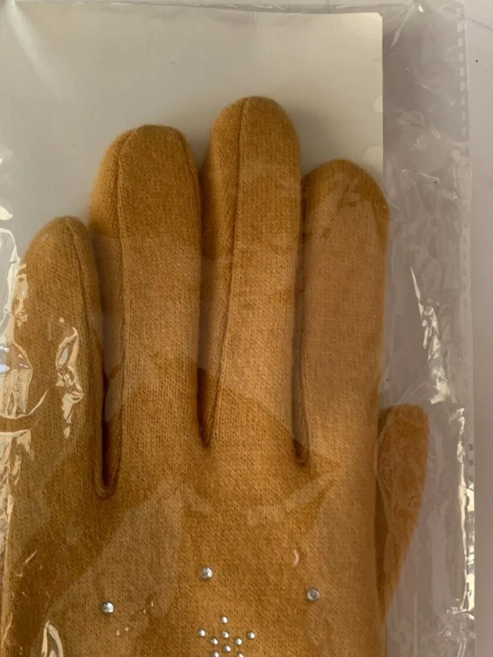 TAMSY GLOVES MUSTARD YELLOW NEW 80% CASHMERE 20